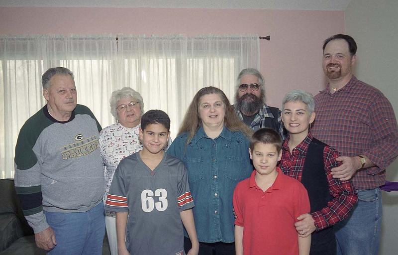 014 Our Wedding Day 29-Nov-2002 Phyllis's Family.jpg